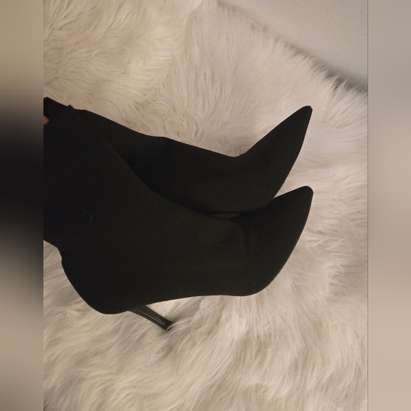 Steve Madden Claire Mesh Stilletto black boots | size 8.5 - Picture 2 of 10